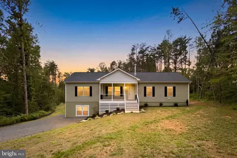 26412 Indian Trace Trl, Unionville, VA 22567