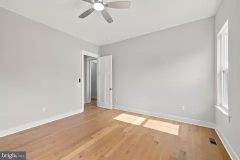 Bedroom - 26420 Pennfields Dr, Orange, VA 22960 photo 2 of 6