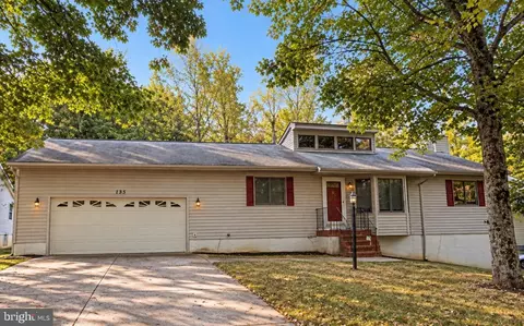 135 Edgemont Cir, Locust Grove, VA 22508