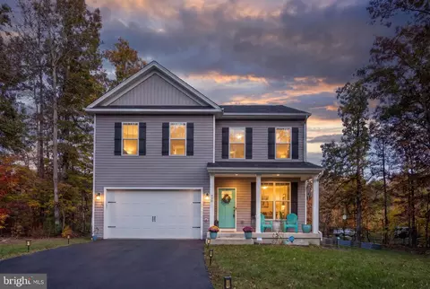 110 Chesterfield Ct, Locust Grove, VA 22508