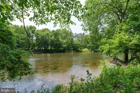 Mill Run Rd, Shenandoah, VA 22849