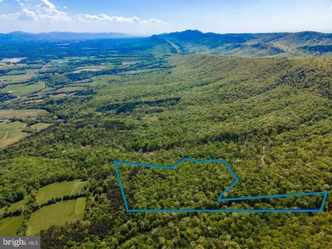 1 Galloway Spring Ln # A, Stanley, VA 22851