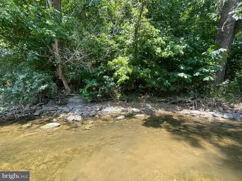 River Hills Road, Shenandoah, VA 22849