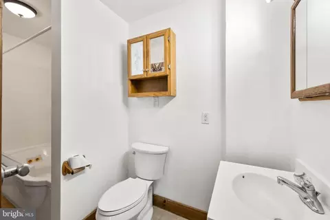1218 E Main St, Luray, VA 22835 photo 18