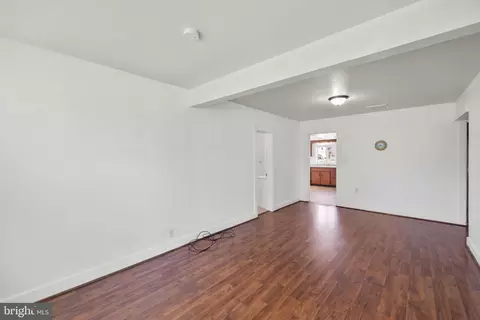 1218 E Main St, Luray, VA 22835 photo 10