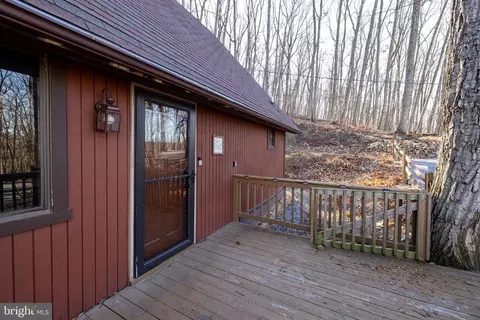 Exterior - 103 Buzzard View Pl, Shenandoah, VA 22849 photo 4 of 18