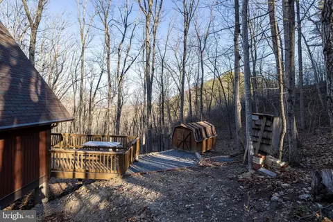 Exterior - 103 Buzzard View Pl, Shenandoah, VA 22849 photo 11 of 18