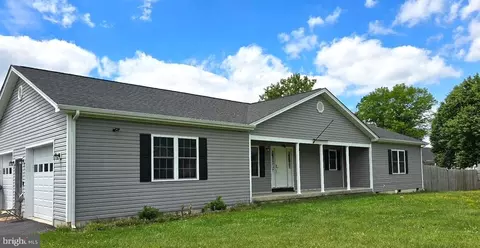 300 Park Rd, Stanley, VA 22851
