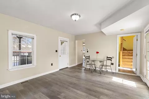 115 E Page St, Luray, VA 22835 photo 7