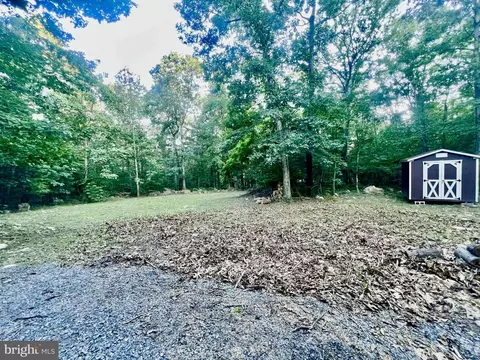 Suzanne Lane, Luray, VA 22835