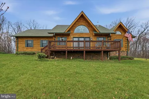 459 Springfield Estates Dr, Rileyville, VA 22650