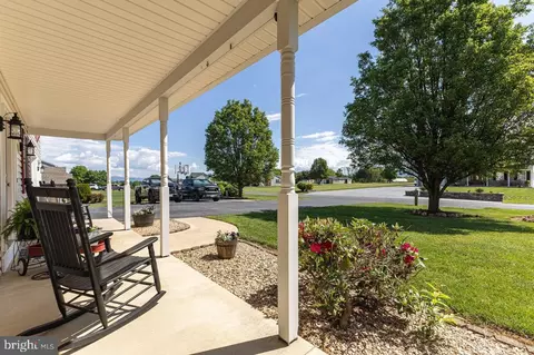 111 Deerfield Ests Dr, Stanley, VA 22851 photo 6