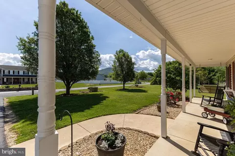 111 Deerfield Ests Dr, Stanley, VA 22851 photo 8