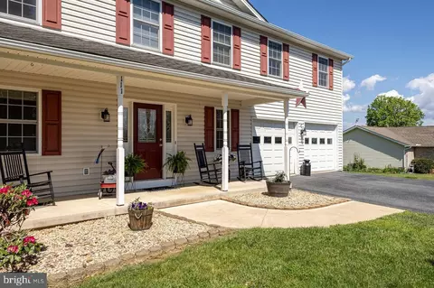 111 Deerfield Ests Dr, Stanley, VA 22851 photo 4