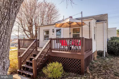 82 Rosser Dr, Luray, VA 22835