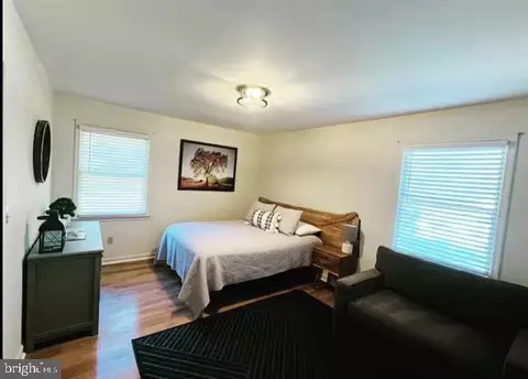 Bedroom - 4064 Pine Grove Rd, Stanley, VA 22851 photo 2 of 6