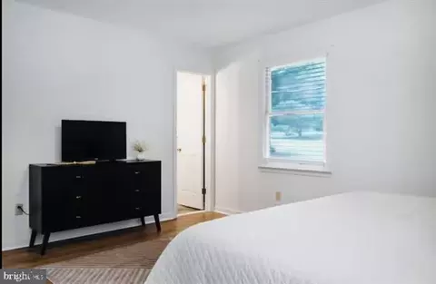 Bedroom - 4064 Pine Grove Rd, Stanley, VA 22851 photo 3 of 6
