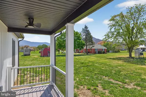 Exterior - 551 Park Rd, Stanley, VA 22851 photo 9 of 15