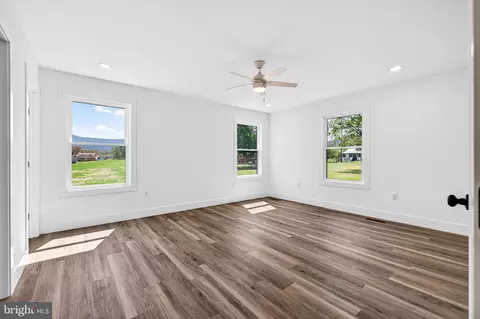 Bedroom - 551 Park Rd, Stanley, VA 22851 photo 1 of 5