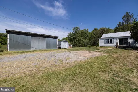 Exterior - 269 Comer Ave, Shenandoah, VA 22849 photo 1 of 8