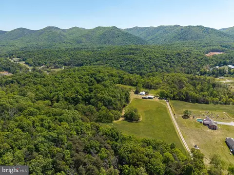 View/Area - 269 Comer Ave, Shenandoah, VA 22849 photo 8 of 14