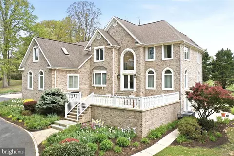 50 Cottage Dr, Luray, VA 22835