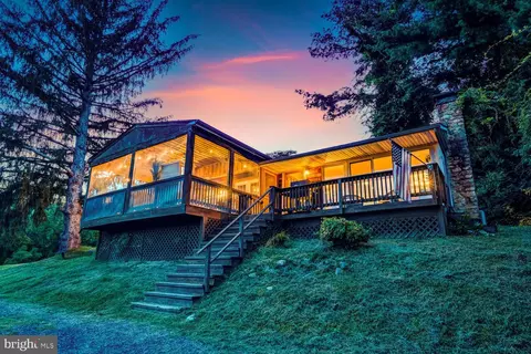 6235 S Page Valley Rd, Luray, VA 22835