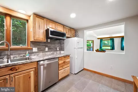 Kitchen - 145 Weakley Ln, Stanley, VA 22851 photo 2 of 2