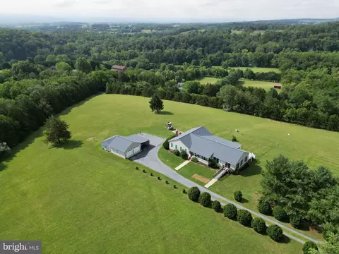217 Silver Bell Ln, Luray, VA 22835