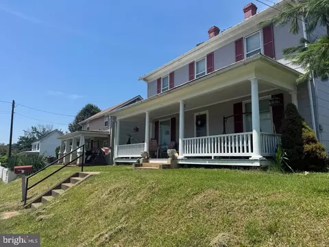 Exterior - 1245 E Main St, Luray, VA 22835 photo 4 of 7