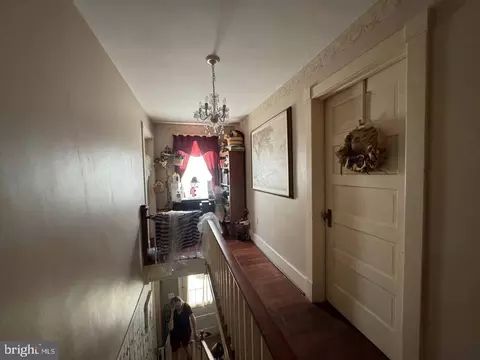 Entry Way - 1245 E Main St, Luray, VA 22835 photo 17 of 17
