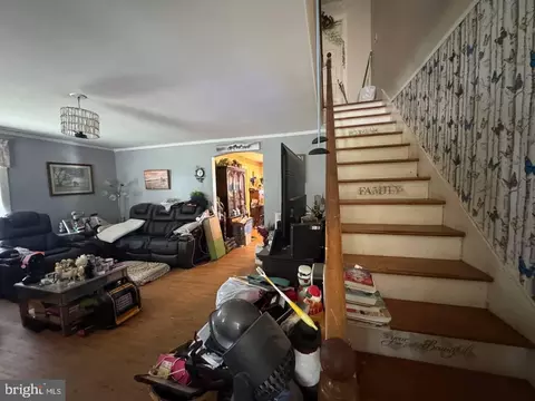 Entry Way - 1245 E Main St, Luray, VA 22835 photo 15 of 17