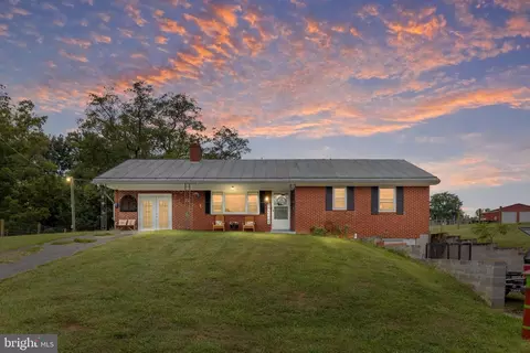 8849 Us Hwy 340n, Rileyville, VA 22650