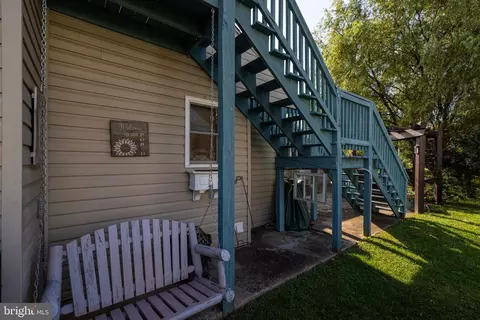 Exterior - 418 E Main St, Luray, VA 22835 photo 12 of 23