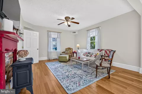 Other - 418 E Main St, Luray, VA 22835 photo 3 of 19