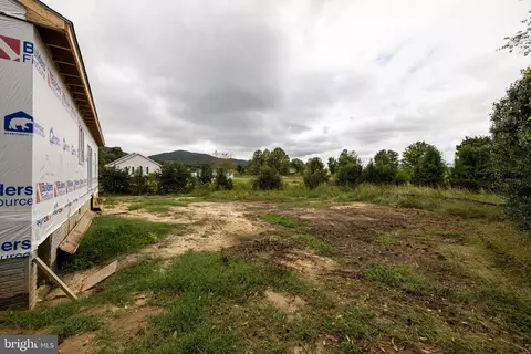 Exterior - 214 Chapel Village Rd, Stanley, VA 22851 photo 4 of 4