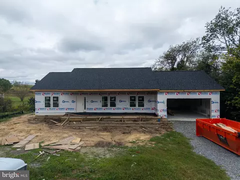 Exterior - 214 Chapel Village Rd, Stanley, VA 22851 photo 3 of 4