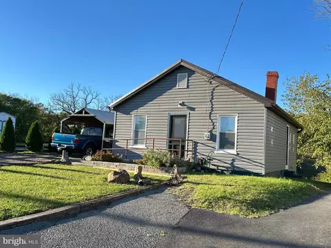 504 W Main St, Luray, VA 22835