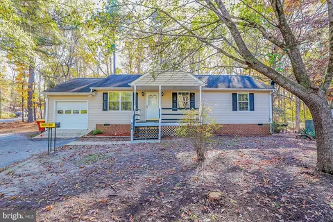 202 N Park Dr, Petersburg, VA 23805