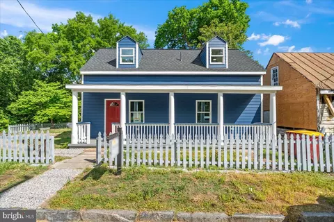 639 Plum St, Petersburg, VA 23803