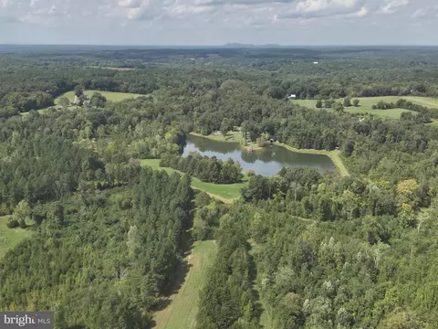 230 Kelly Ln, Farmville, VA 23901