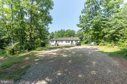 4349 Chappell, Hampden Sydney, VA 23943