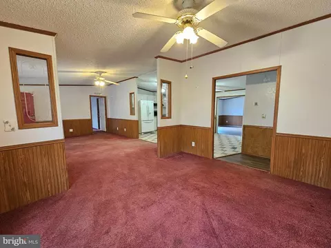 Living - 7962 Five Forks Rd, Pamplin, VA 23958 photo 2 of 4