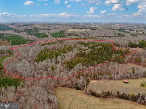 Off Gunn Ln, Ringgold, VA 24586