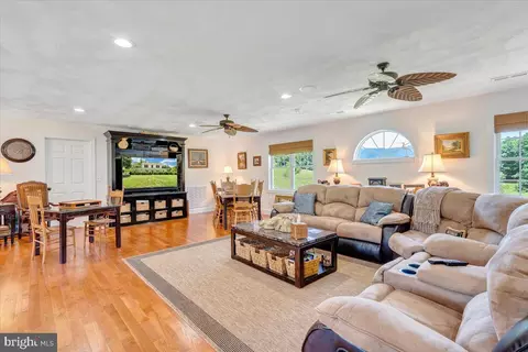 Living - 2170 Lone Ivy Rd, Stuart, VA 24171 photo 6 of 8