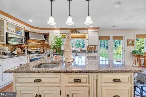 Kitchen - 2170 Lone Ivy Rd, Stuart, VA 24171 photo 3 of 8