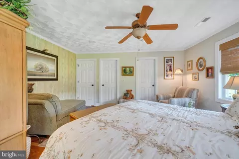 Bedroom - 2170 Lone Ivy Rd, Stuart, VA 24171 photo 8 of 10