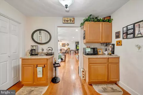 Entry Way - 2170 Lone Ivy Rd, Stuart, VA 24171 photo 2 of 3