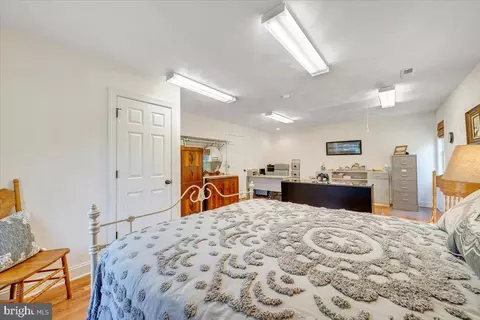 Bedroom - 2170 Lone Ivy Rd, Stuart, VA 24171 photo 3 of 10