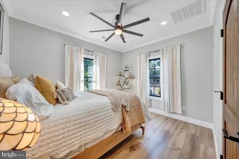 Bedroom - 415 Grahams Farm Rd, Stuart, VA 24171 photo 6 of 6
